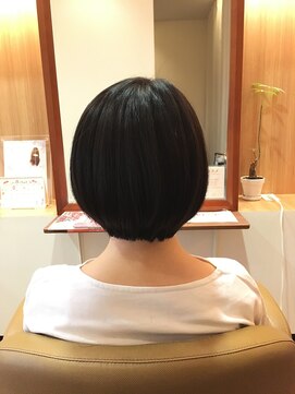 カームヘアー(Calm hair) #重め夏ボブ