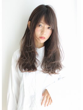 クラン 六甲道(Chlan) 大人かわいい重くなりすぎないロング×ダークアッシュ