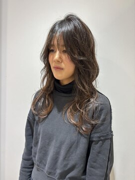 エレノア 梅田店(Eleanor) ロングウルフレイヤー◎