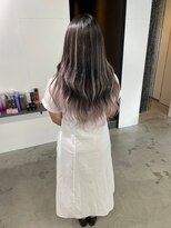 キング 高槻(K!ng)&nbsp;縮毛矯正髪質改善ハイライトレイヤーカット高槻美容室エクステ