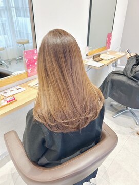 チェレ オレ 新金岡店(Chere ore) 30代40代レイヤーカット・くすみベージュ・前髪カット