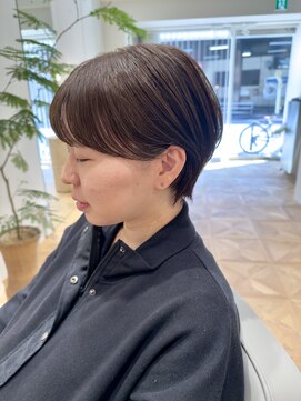 テカラ(tecara) 丸みショート