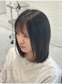 鎖骨ミディアムボブ