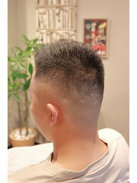 フクオカバーバープレイス(FUKUOKA BARBER PLACE) スポーツ刈り