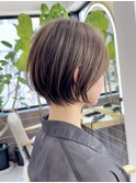 前髪あり小顔つや髪顔まわり簡単スタイリングショートボブヘア