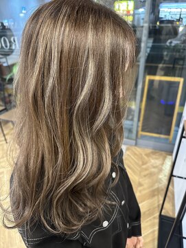 エルア(elua) 海外風ハイライト!!