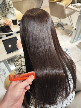 エンドット(en.) 髪質改善ストレート 担当寺尾