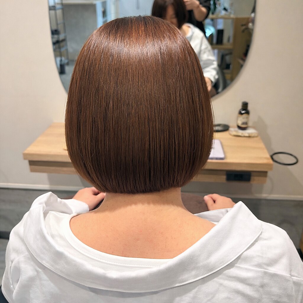 艶めく大人の上品ボブ：L276938518｜ラ ペ(LAPAIX)のヘアスタイル
