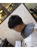 テーパーフェードアップバング