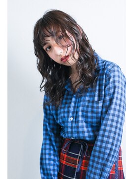 マウロア(MAULOA) 【MAULOA】くせ毛風フェザーロング×カーキグレージュ