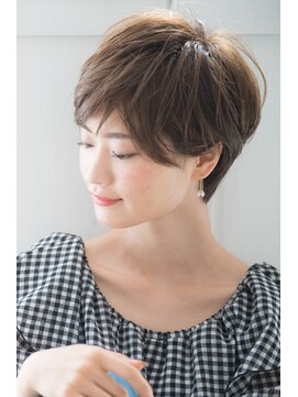 リル 8F 銀座(Rire) 【Rire-リル銀座-】ひし形シルエットのエアリーショートボブ☆彡