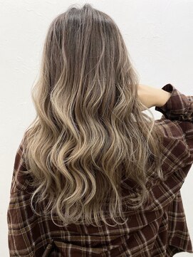 キラ 渋谷(KILLA) エアタッチバレイヤージュ顔ショート/テラコッタ/くすみブルー