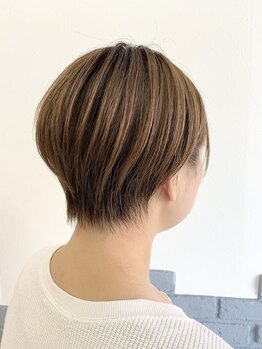 リープ(leap hair)の写真/年齢問わず人気のショートヘア♪輪郭に沿った絶妙なカット技術で、顔のかたちを美しく仕立て上げます◎