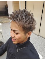 リスペクト マンボ(RESPECT MAMBO)&nbsp;波巻きツイストスパイラル/刈り上げセンターパート/豊田