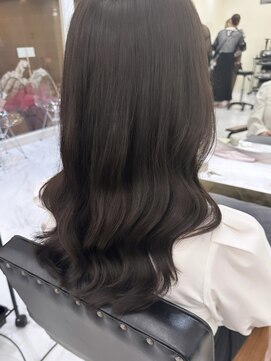 シェノン サントル(CHAINON CENTRE) グレージュカラー/シルキーベージュ/斜めバング[梅田/大阪]