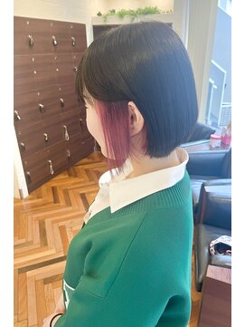 ファーレンピュアスウィート(fahren-pure-suite) 前下がりボブ