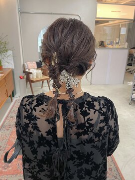 ヘアー アイス カンナ(HAIR ICI Canna) ツインアレンジ/お呼ばれヘア/結婚式ヘア/リボンアレンジ