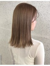 赤みを抑えた透明感カラー、色持ちと艶髪のブラウン系も一人一人のご要望に合わせてお選びします♪