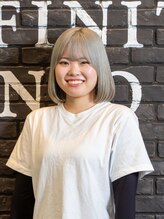 アシスタント　澤田彩　サワダアヤ