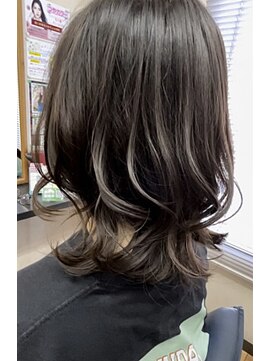 トータルヘアサロンカマダ ライトグラデーションカラー