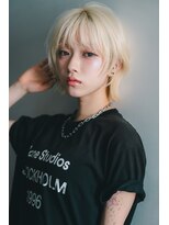 [ALLY]ウルフ風くびれショート