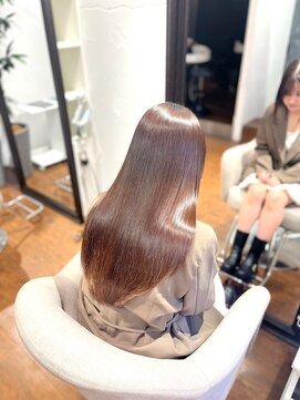エルサザビューティー 神戸三宮(Elsa the beauty) 艶髪/髪質改善/弱酸性縮毛矯正/レイヤーカット