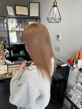 ファン(FAN) グレージュ