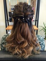ヘアーサロン ツミキ(HAIR SALON TSUMiKi)&nbsp;アレンジハーフアップ