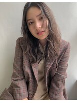 サングース(Sungoose)&nbsp;<sungooseTOKYO>センターパート大人ウェーブロング