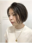 ショートボブ