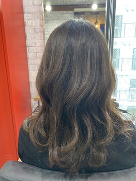 ベルポ(Bellpo) 自然なブラウン系カラー