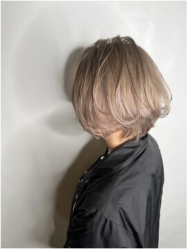 スキル 石岡(SKILL) 透け感ショートカット