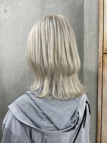 モノ アンド イニ(Mono & inni)&nbsp;ホワイトブロンド