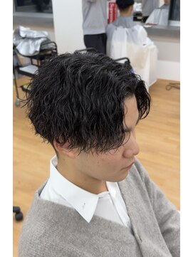 ビカム 名駅(become) ツイストスパイラル　センターパート