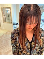 エル(EL by green) (akiko)ストレートロング×インナーカラーあ