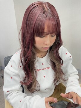 オグジュアリー 表参道(aux.) チェリーレッド×イヤリングベージュ【ayame】（表参道/青山）