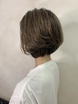 グート ヘアーラボ(gut HAIR LABO) ショートレイヤー/オリーブブラウン