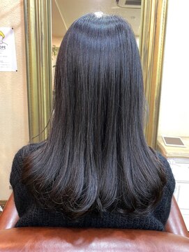 ティティアンバイイザ(titian by IZA) ダークグレー