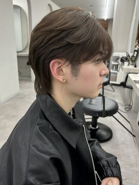 リッカ(LICCA) 【LICCA 古賀愛】韓国風センターパートウルフ