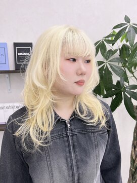 アイセ(I.se Eir TOKYO) ホワイトブロンド/ダブルカラー/インナーカラー/ブリーチ/西葛西