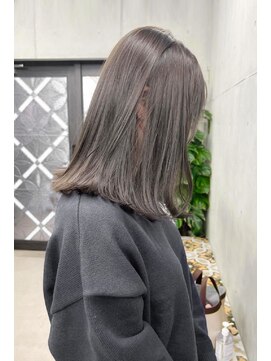 チル(chill) アッシュグレージュ