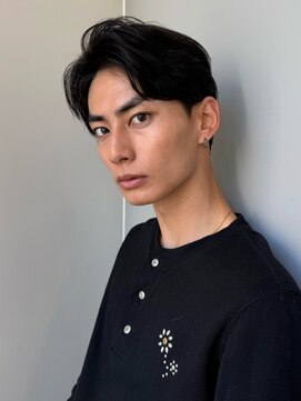トリッカ シブヤ(TRICCA SHIBUYA) メンズカットパーマフェザーニュアンス毛流れセンターパート渋谷