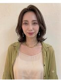 大人美人くびれミディ×小顔レイヤー