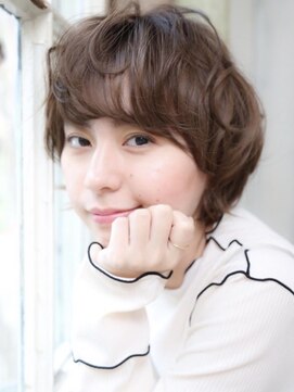 コム(com by neolive) ワンカール　マッシュショート