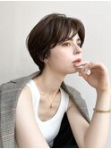 大人ショート 前髪なし ハンサム カッコイイひし形丸顔面長K0810