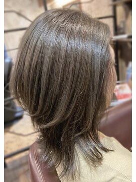 ヘアー クリエイト カルバリ(HAIR CREATE Calbari) スモーキーグレージュ×くびれスタイル