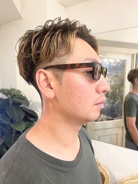 アミュレ ヘア サロン(Amule hair salon) メンズハイライトパーマブリーチ一回刈り上げカット梅ヶ丘美容室