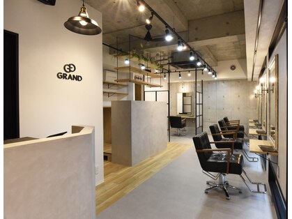 グラン(GRAND)の写真