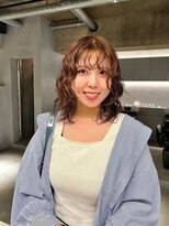 リール(rire)&nbsp;デザインカラーレイヤーカットウェットヘア夏オリーブベージュ