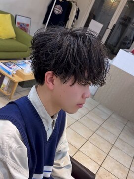 ディータ(Dita) シャドウパーマ